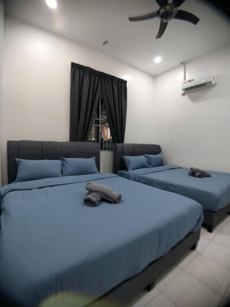 Rumah percutian Pd 4r3br 20pax Private Pool Near To The Port Dickson