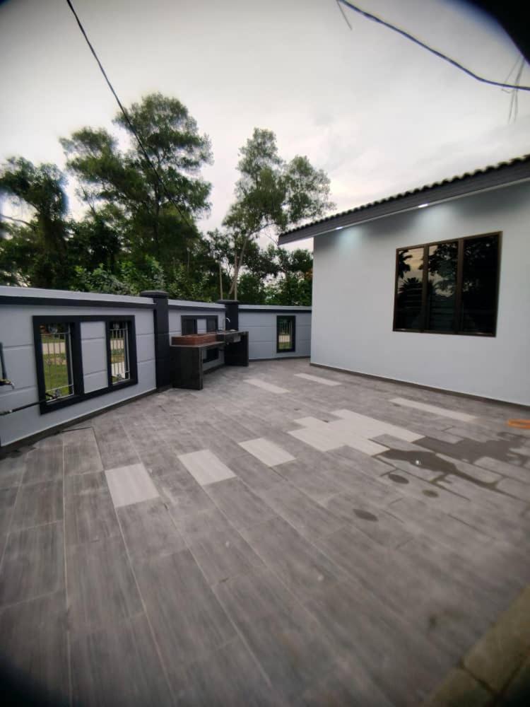 Pd 4r3br 20pax Private Pool Near To The * Port Dickson