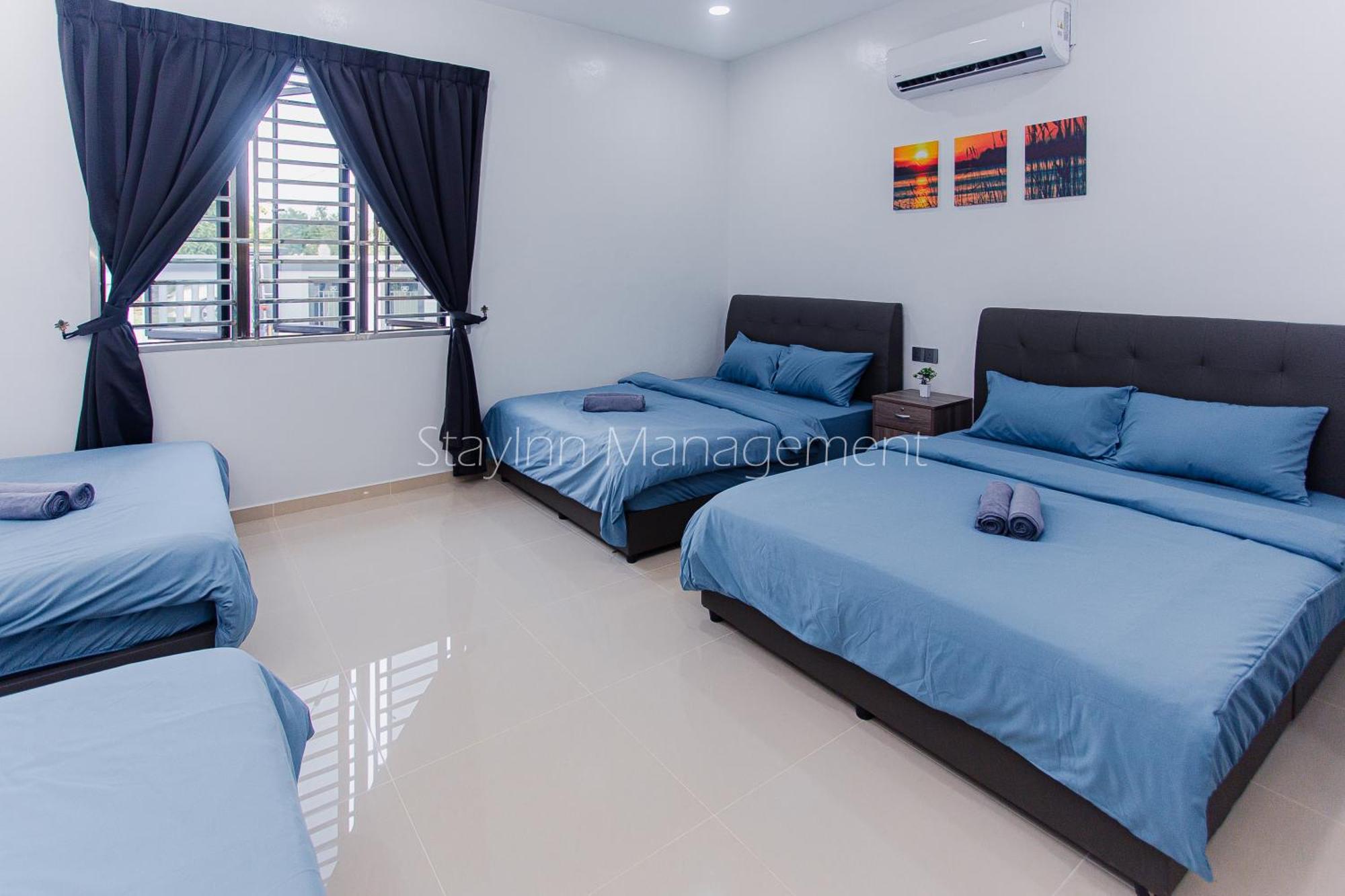Pd 4r3br 20pax Private Pool Near To The Port Dickson