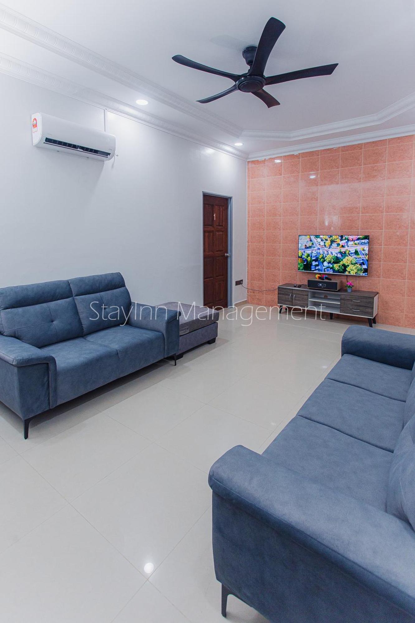 Pd 4r3br 20pax Private Pool Near To The Holiday home