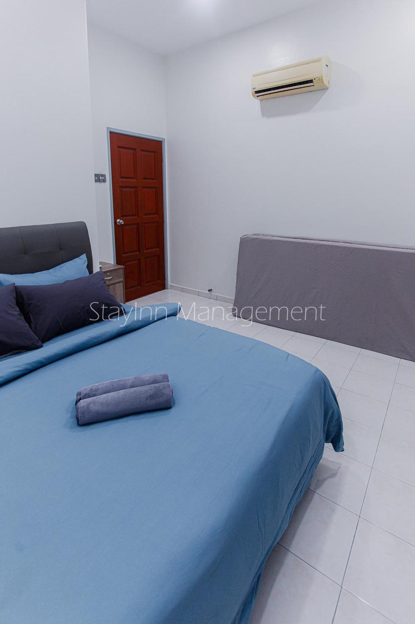 Holiday home Pd 4r3br 20pax Private Pool Near To The