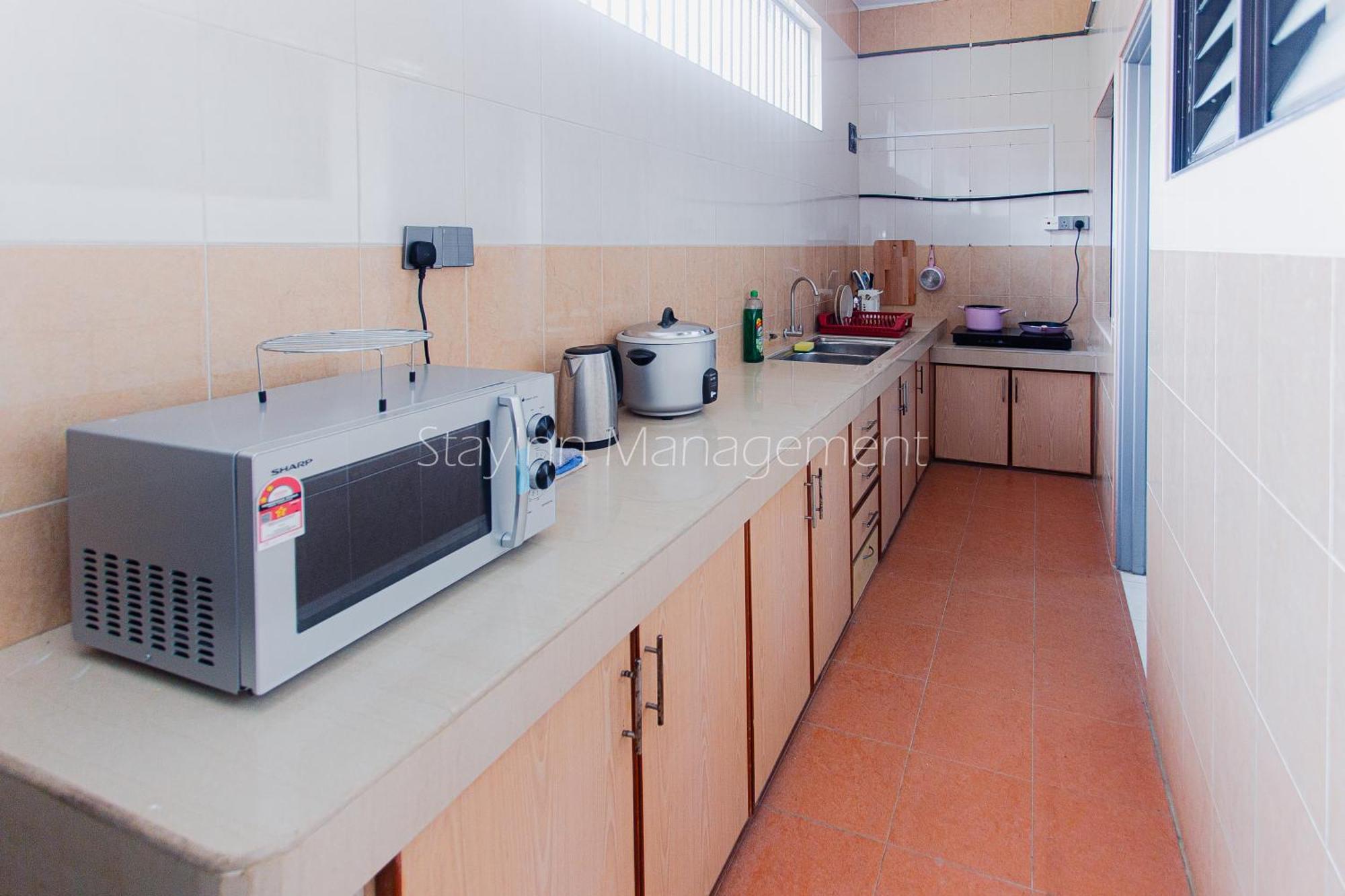 Pd 4r3br 20pax Private Pool Near To The Holiday home Port Dickson